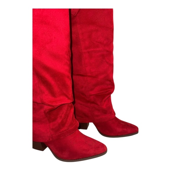Beautiful Red Knee High Boots - Picture 10 of 11